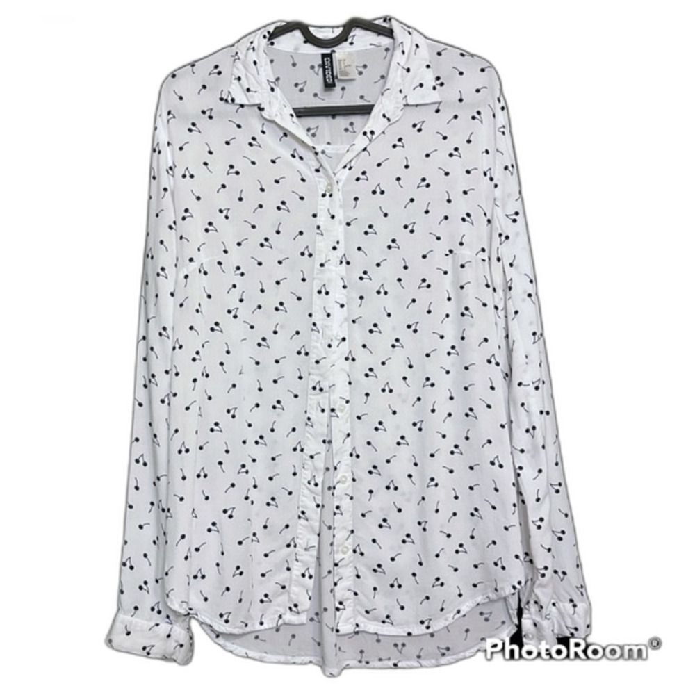 Divided by H&M White and Black Button Down Cherry Shirt Size 2